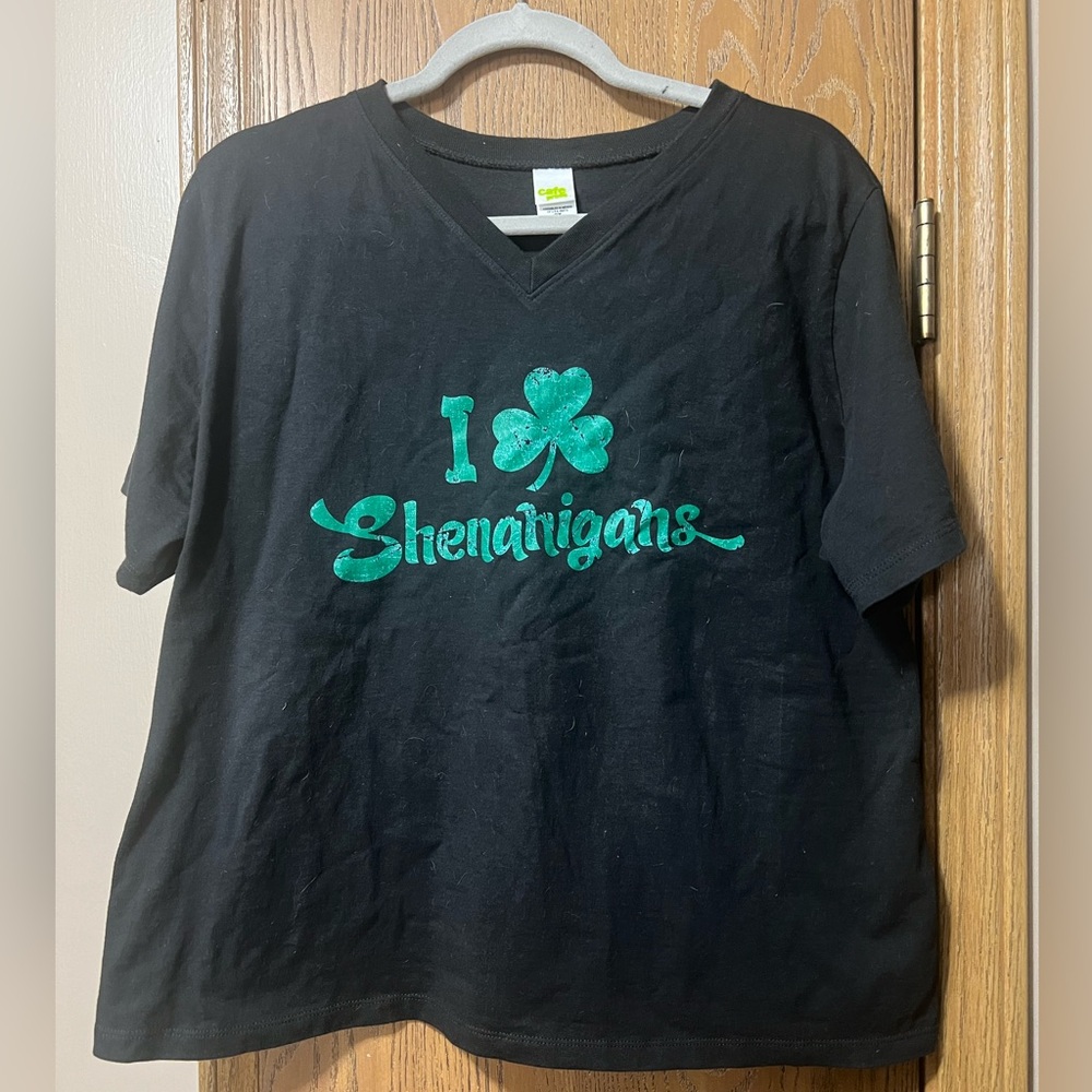 I heart Shenanigans Tee